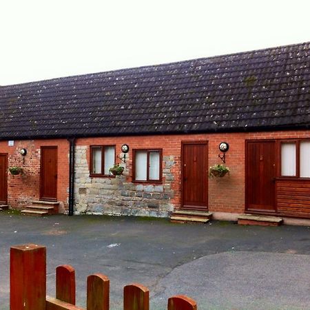 The Swan Bed & Breakfast Kineton  ภายนอก รูปภาพ